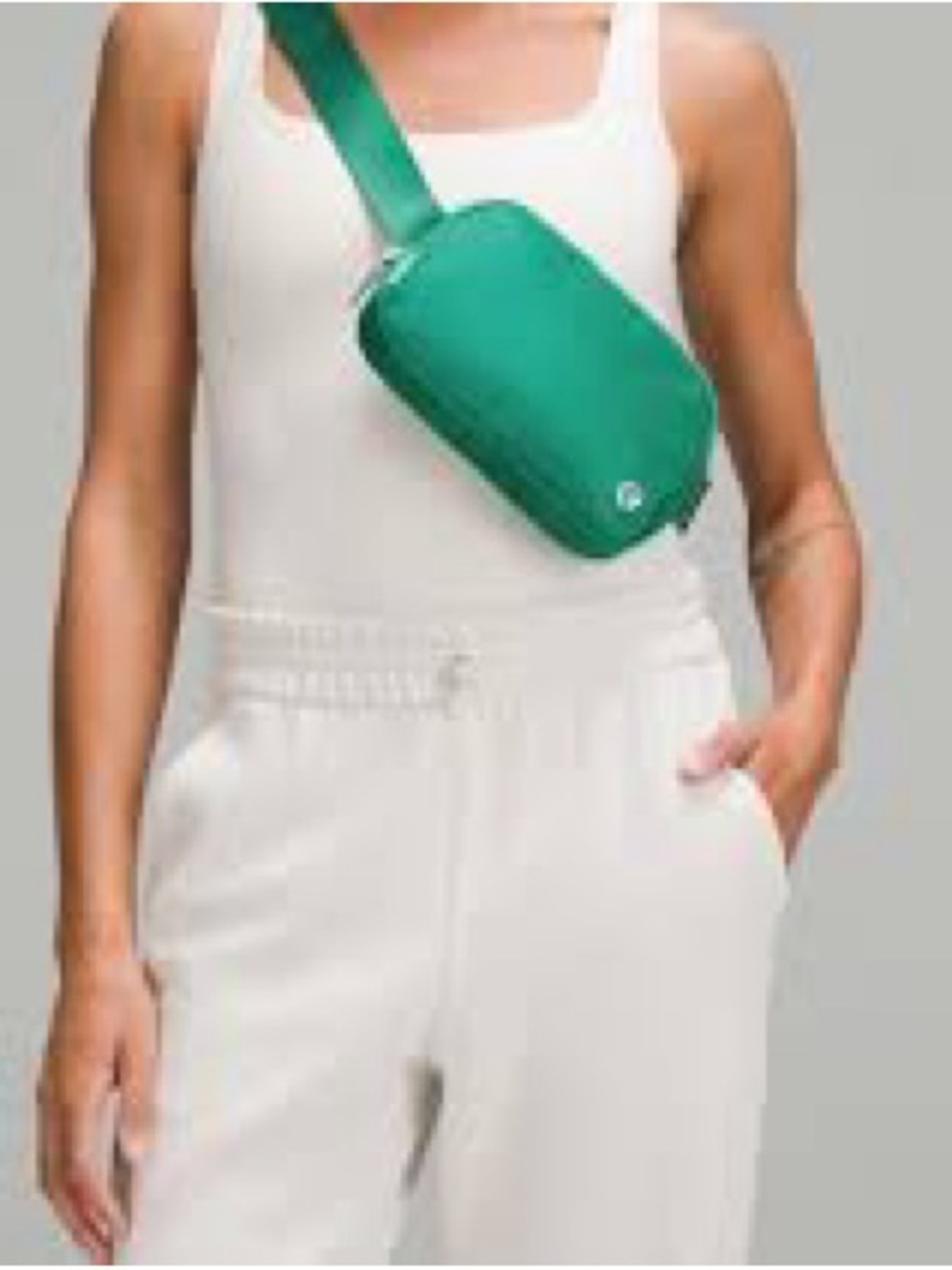 Lulu Lemon NWOT Green Crossbody Sling Bag - Everyday Hands-Free Carry